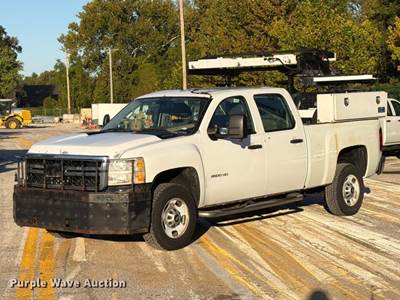 2013 Chevrolet Silverado 2500HD Crew Cab Pickup Truck