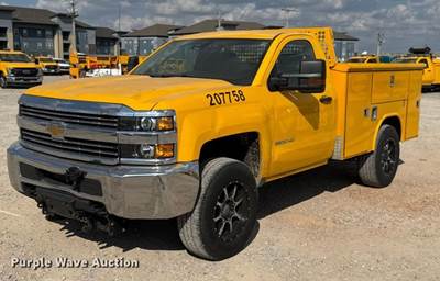 2018 Chevrolet Silverado 3500HD Utility Bed Pickup Truck