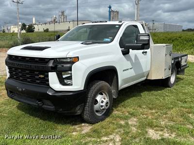 2020 Chevrolet Silverado 3500HD Flatbed Pickup Truck