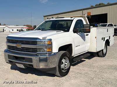 2015 Chevrolet Silverado 3500HD Utility Bed Pickup Truck
