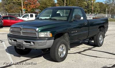 2001 Dodge Ram 2500 Pickup Truck