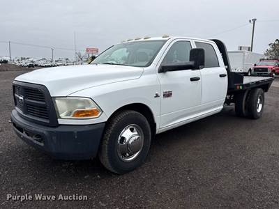 2012 Dodge Ram 3500 Crew Cab Flatbed Pickup Truck