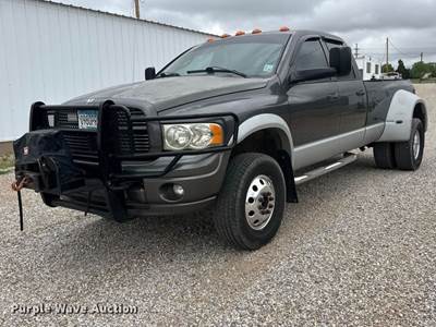 2004 Dodge Ram 3500 Crew Cab Pickup Truck