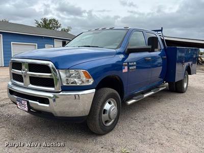 2018 Dodge Ram 3500 Crew Cab Utility Bed Pickup Truck