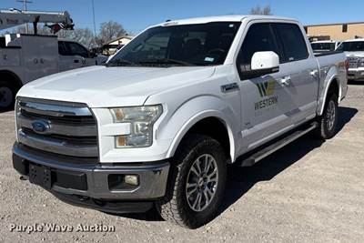 2015 Ford F150 Crew Cab Pickup Truck