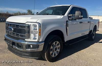 2023 Ford F250 Super Duty Crew Cab Pickup Truck