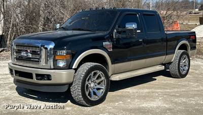 2008 Ford F250 Super Duty Crew Cab Pickup Truck