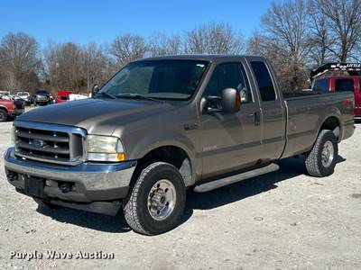 2004 Ford F250 Super Duty Ext. Cab Pickup Truck
