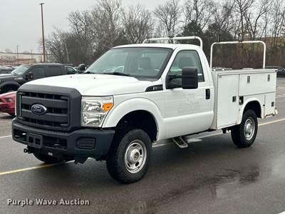 2014 Ford F250 Super Duty Utility Bed Pickup Truck