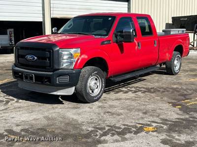 2011 Ford F250 Super Duty Crew Cab Pickup Truck