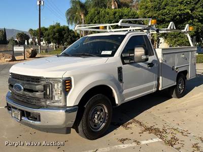2019 Ford F250 Super Duty Utility Bed Pickup Truck