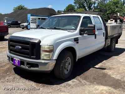 2008 Ford F250 XL Super Duty Crew Cab Flatbed Pickup Truck