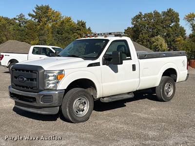 2012 Ford F250 Super Duty XL Pickup Truck