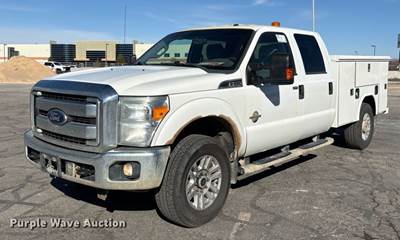 2015 Ford F250 Super Duty XLT Crew Cab Utility Bed Pickup Truck