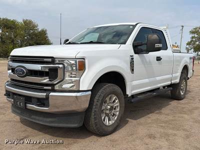 2022 Ford F250 Super Duty XLT Ext. Cab Pickup Truck