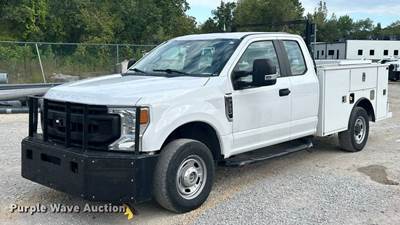 2020 Ford F350 Super Duty Supercab Utility Bed Pickup Truck