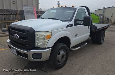 2011 Ford F350 Flatbed Pickup Truck