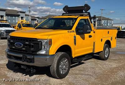 2020 Ford F350 Super Duty Utility Bed Pickup Truck