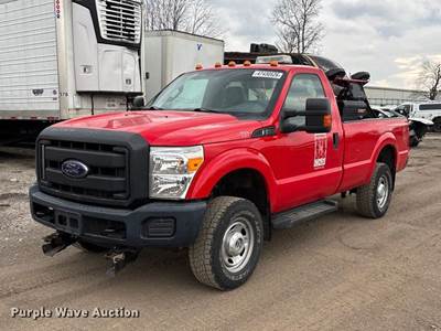 2016 Ford F350 Super Duty Pickup Truck