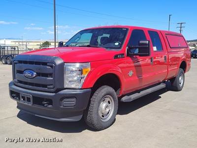 2016 Ford F350 Super Duty Crew Cab Pickup Truck