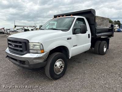 2004 Ford F350 Super Duty Dump Bed Pickup Truck