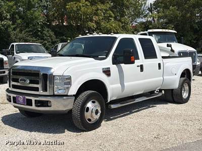 2008 Ford F350 Super Duty Crew Cab Pickup Truck