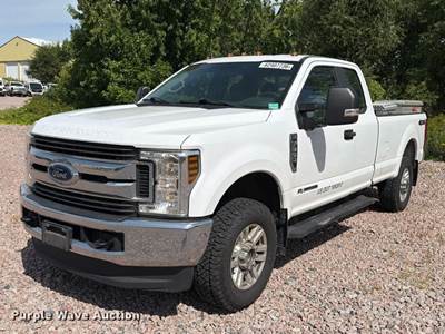 2019 Ford F350 Super Duty Ext. Cab Pickup Truck