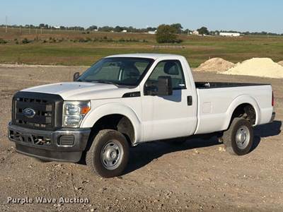 2011 Ford F350 Super Duty Pickup Truck