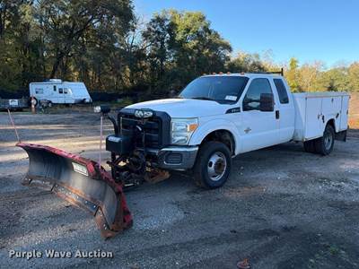 2012 Ford F350 Super Duty Ext. Cab Utility Bed Pickup Truck