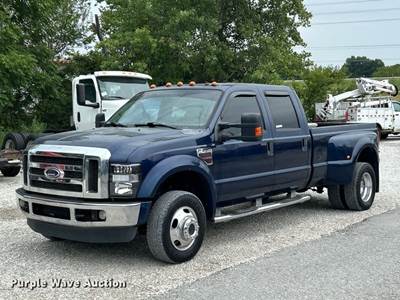 2008 Ford F350 Super Duty Lariat Crew Cab Pickup Truck