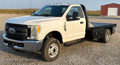 2017 Ford F350 Super Duty XL Flatbed Pickup Truck