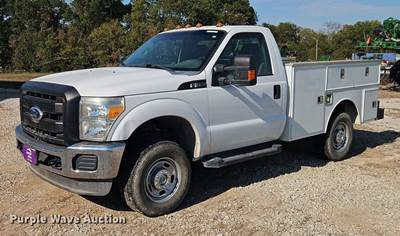 2012 Ford F350 Super Duty XL Utility Bed Pickup Truck