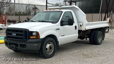 2007 Ford F350 XL Super Duty Dump Bed Pickup Truck