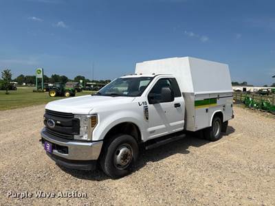 2019 Ford F350 Super Duty XL Utility Bed Pickup Truck