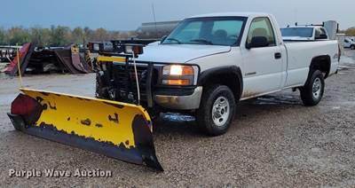 1999 GMC Sierra 2500 Pickup Truck