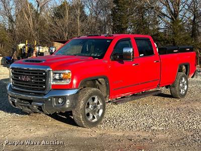2019 GMC Sierra 2500HD Crew Cab Pickup Truck