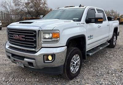 2018 GMC Sierra 3500HD Crew Cab Pickup Truck