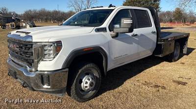 2020 GMC Sierra 3500HD Crew Cab Flatbed Pickup Truck