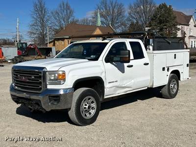 2015 GMC Sierra 3500HD Ext. Cab Utility Bed Pickup Truck