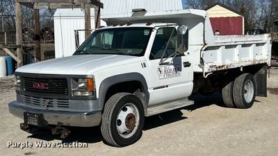 2001 GMC Sierra 3500HD SL Dump Bed Pickup Truck