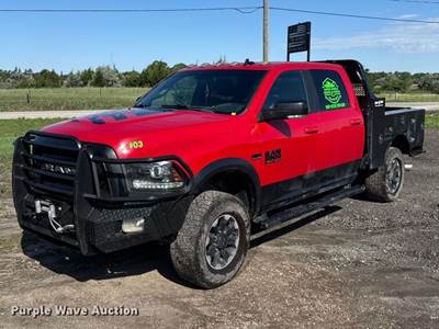 2018 Ram 2500 Crew Cab Flatbed Pickup Truck