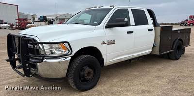 2017 Ram 3500HD Crew Cab Flatbed Pickup Truck