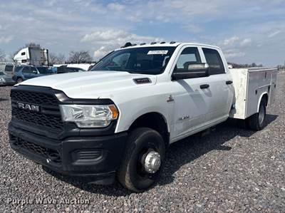 2022 Ram 3500 Crew Cab Utility Bed Pickup Truck