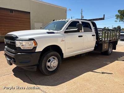 2020 Ram 3500 Crew Cab Flatbed Pickup Truck