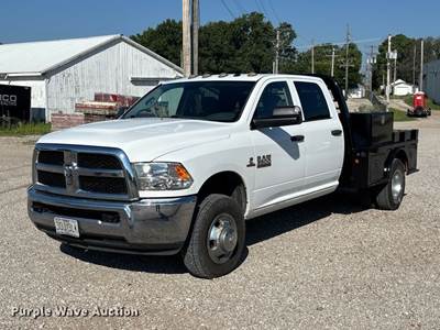 2017 Ram 3500 Crew Cab Flatbed Pickup Truck