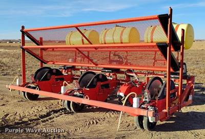 2019 Checchi & Magli Wolf Pro 3 Transplanter