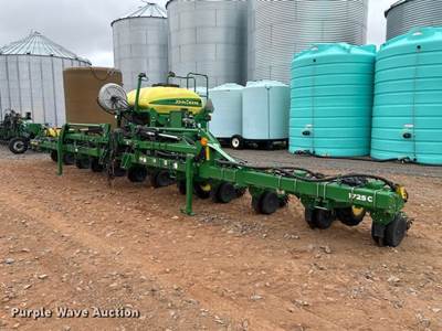 2018 John Deere 1725C Exact Emerge Planter