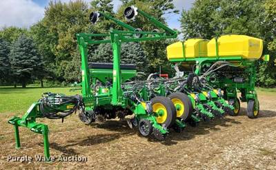 2024 John Deere Exact Emerge 1775 NT Planter