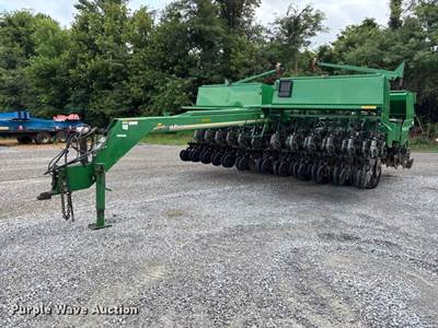 Great Plains 3N-3010P Grain Drill