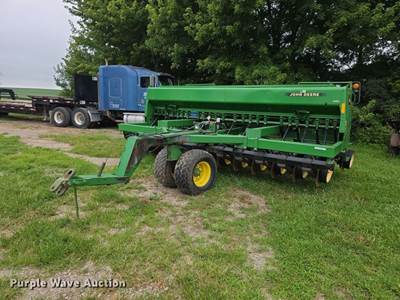 1995 John Deere 750 Grain Drill